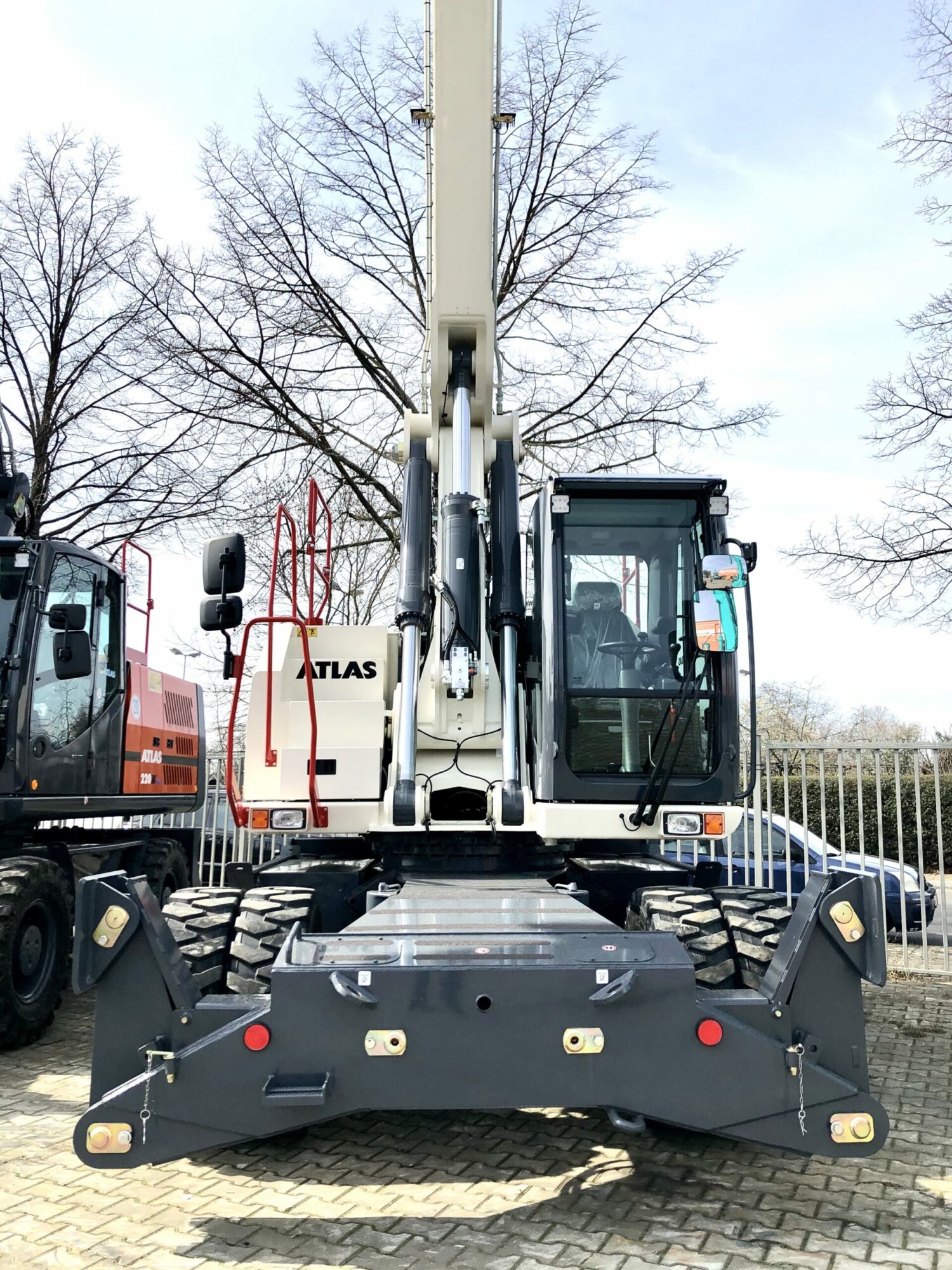 Mobilbagger Atlas 220 W – Bild 3